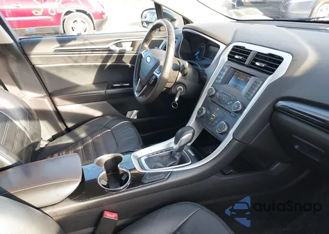 2015 Ford Fusion Se z USA, uszkodzony, nr VIN 3FA6P0H70FR122153